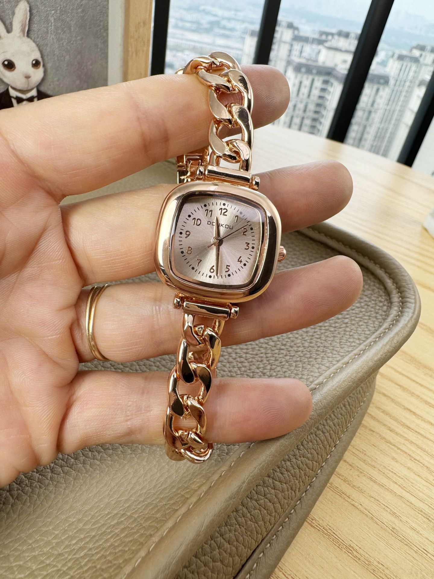 50g Weight Ordinary Glass Mirror Material Alloy Strap Material Watch Classification Pointer Display Type Single Folding Buckle Buckle Style Square Dial Shape Weekend Occasion Quartz Movement Geometric Pattern All Seasons Season Women's Gender Casual Style Casual Geometric Single Folding Buckle Quartz Watch 4