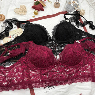 �ԸЃ��¾۔nС���@���ٽz�w����ɲ�ж���з��´��������b��ɫ