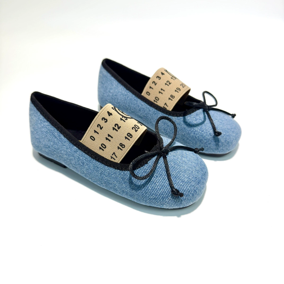 Denim blue girls' shoes, high-end, medium and large children's casual, versatile, breathable, bow-knot, soft-soled, beautiful girls' leather shoes