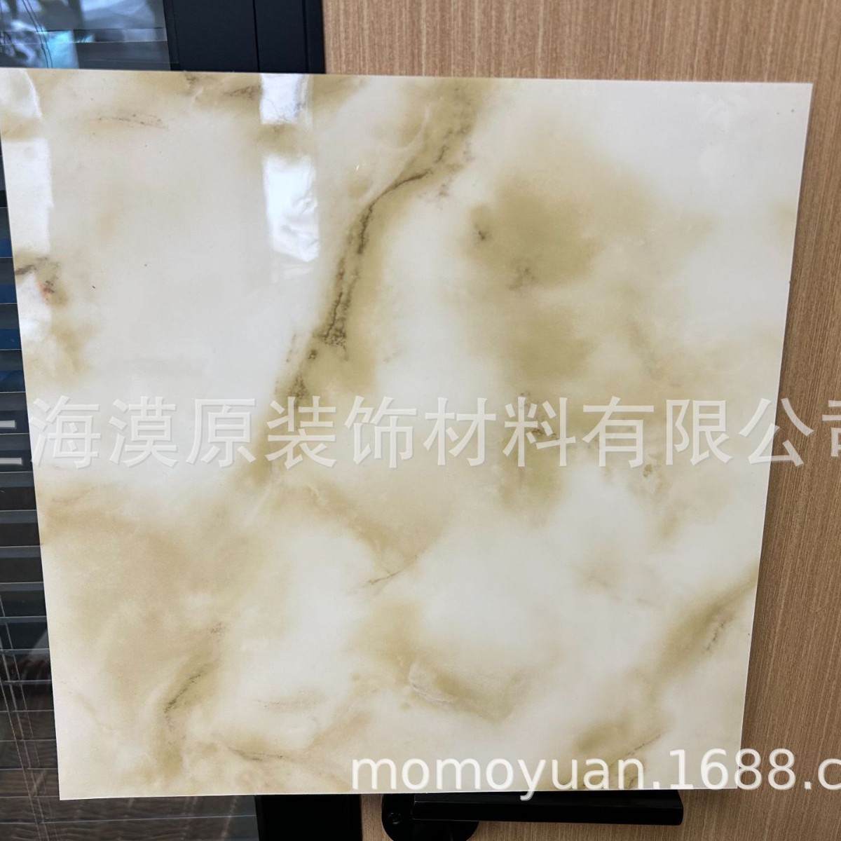 Nuevo producto transfronterizo 30cm x 30cm mármol autoadhesivo PVC adhesivo para pisos sin pegamento entrega de una sola pieza