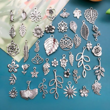 DIY饰品配件复古锌合金1个合树叶花朵莲花树枝挂材料包小挂件批发