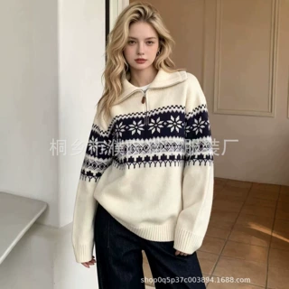 北欧雪花提花半拉链毛衣女秋冬新款POLO领宽松慵懒风套头针织上衣