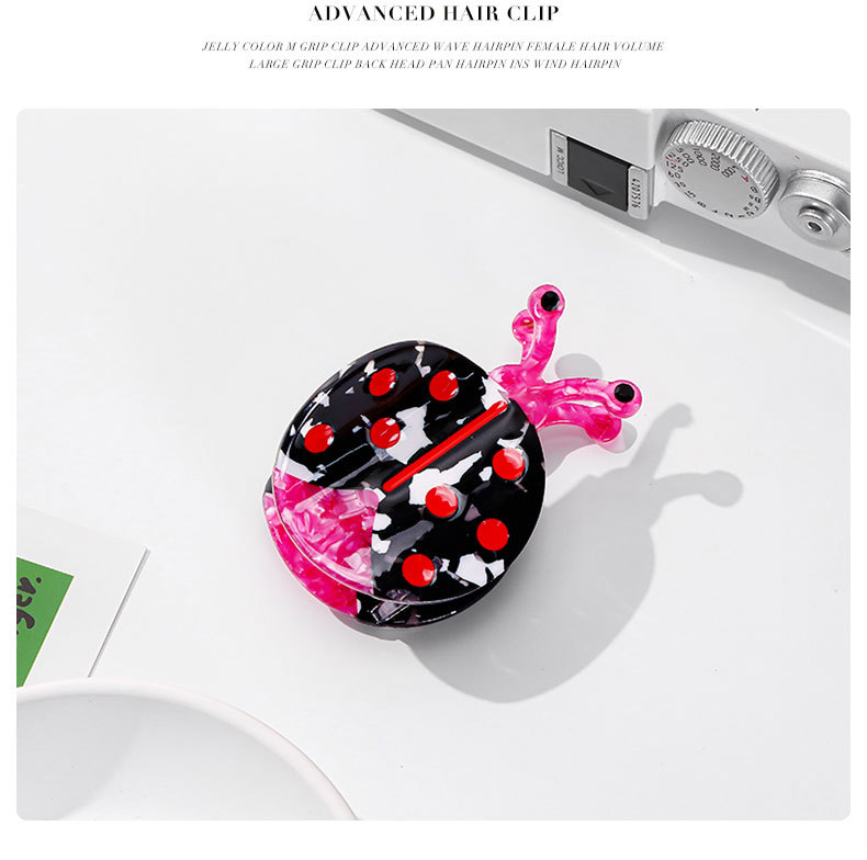 Daily Occasion Acetic Acid Material Insect Pattern Cartoon Style Cute Women's Insect Acetic Acid Hair Claws