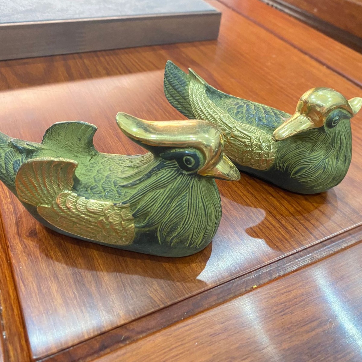 古玩杂件黄铜鸳鸯茶宠摆件办公室茶桌复古铜一对鸳鸯工艺品铜器