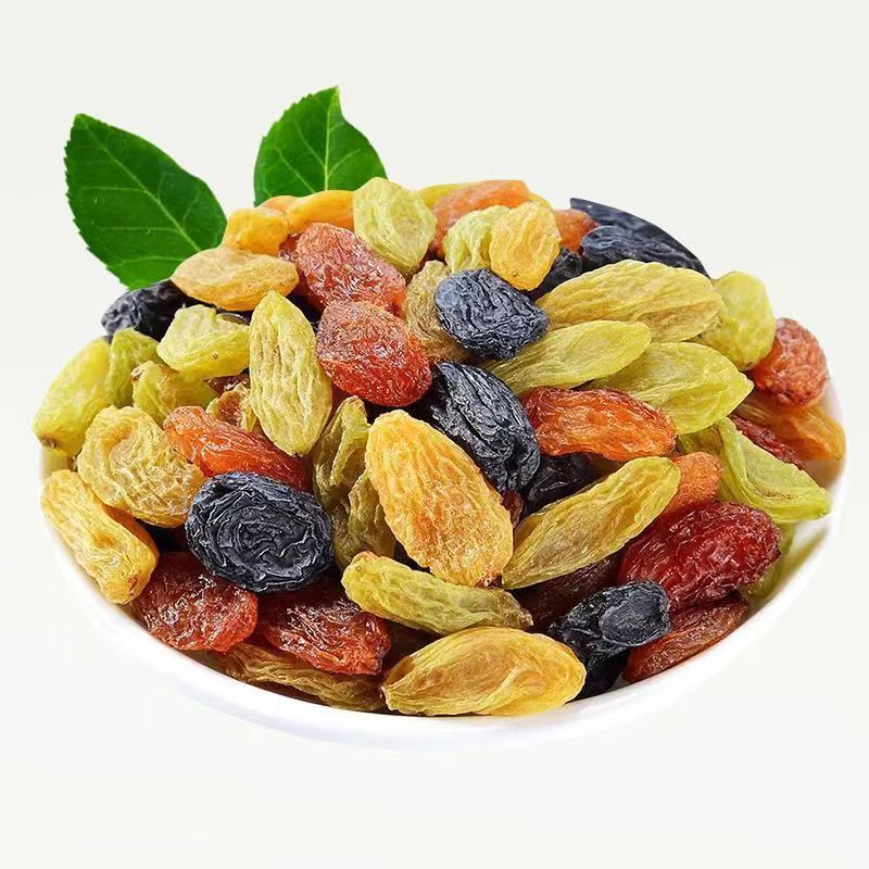 Xinjiang straight hair raisin red Fragrant Concubine black gallon Emerald three-color raisin large grain dried fruit full box wholesale