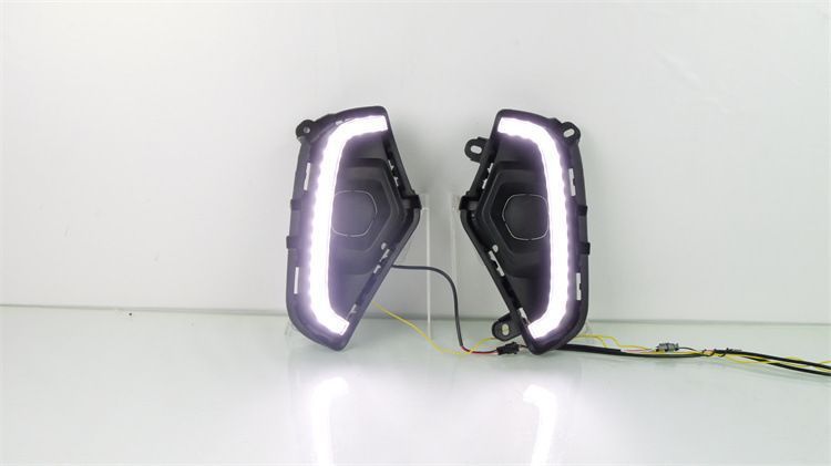 Suitable for 23-24 Rav4 Special Daytime Running Lights Rav4 Daytime Running Lights Led Fog Light Frame Modification Flow
