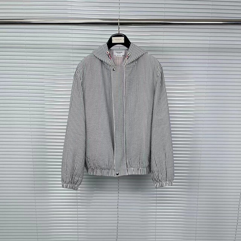 Factory Direct sales TB Tom autumn and winter New zipper hooded sports windproof seersucker striped casual jacket jacket