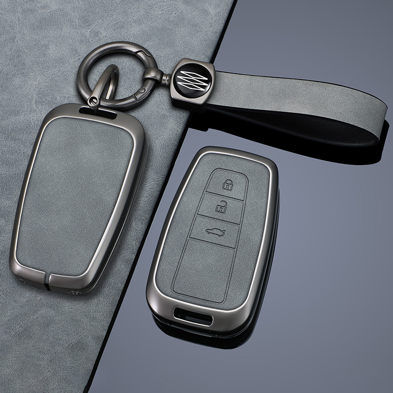 Suitable for 2024 New Toyota Crown Land Release Key Cover 21/23/24 Land Release Special All-Inclusive Car Buckle Shell