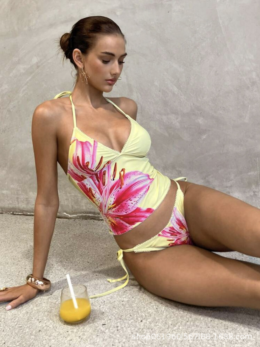 Nuevo estilo de moda transfronteriza europea y americana impresión de posicionamiento tanquini correa de damas separa trajes de baño Amazon trajes de baño al por mayor
