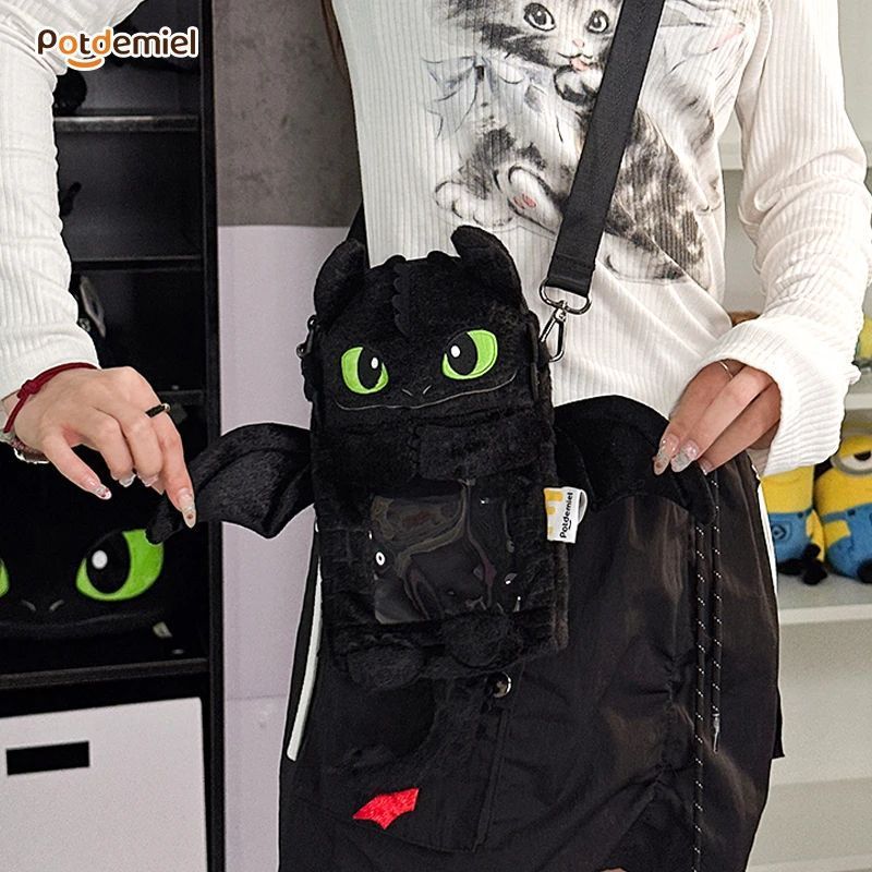 ユニバーサルスタジオ正規品 ヒックとドラゴンズ フリードッグぬいぐるみペンダント ナイトフェイア人形ペンダント オーナメント枕周辺機器|undefined