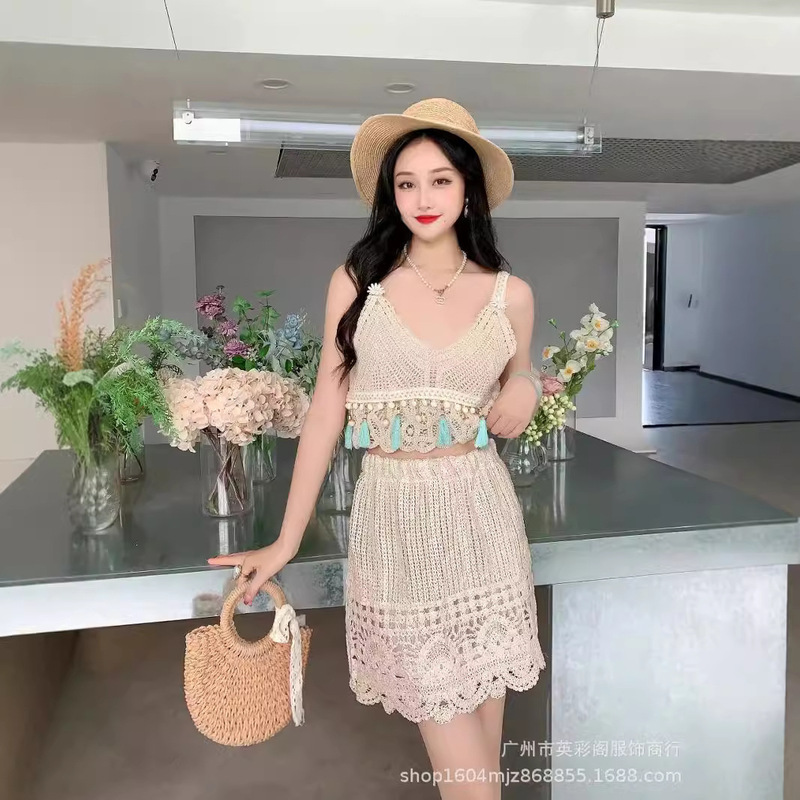 Bohemian Vacation-style Hollow Knitwear Tassel Vest Two-piece Suit Women's High-waisted Slim-fit