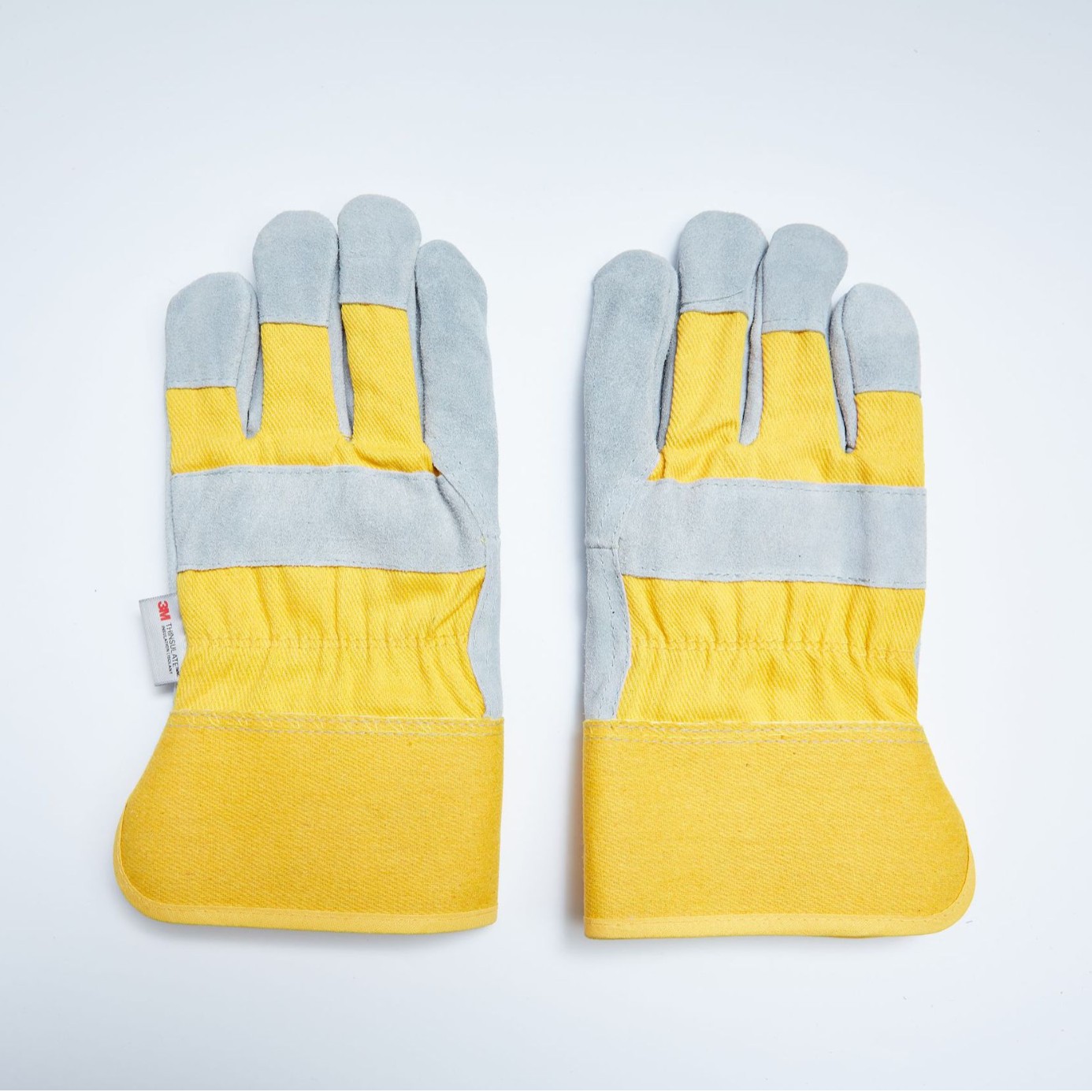 电焊手套 牛皮防护手套 短款焊工焊接劳保手套隔热耐寒焊工手套