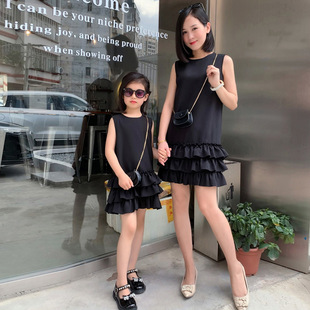 Parent-child Summer 2023 New Mother and Daughter Hepburn Korean Style Black Mid-length Cake Lace Dress