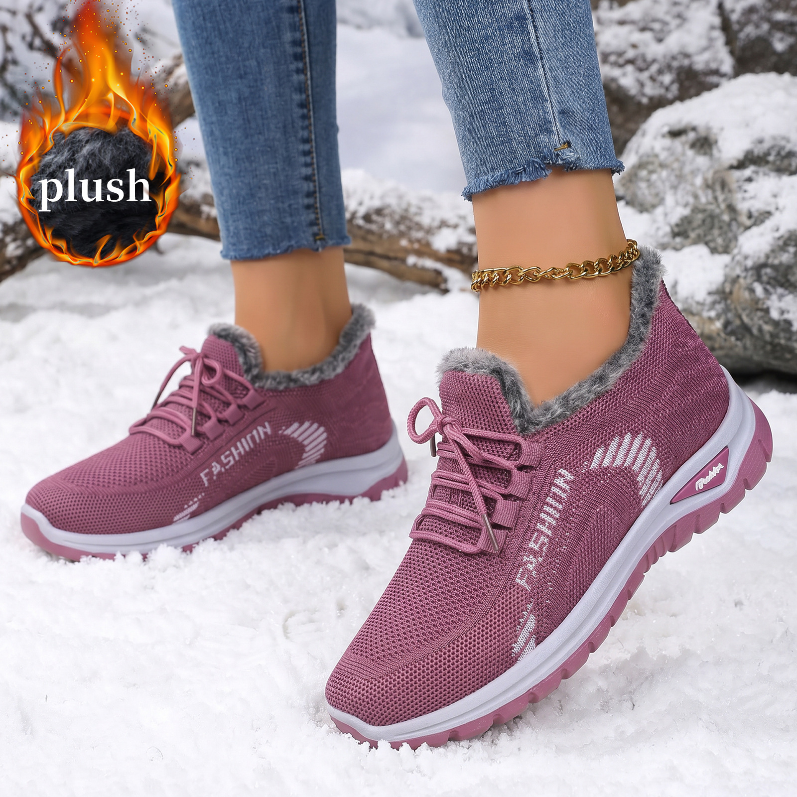 Zapatos de mujer de invierno transfronterizos de lana y calentamiento de algodón grueso botas de algodón de peluche de mediana edad y botas de madre ligeras y planas