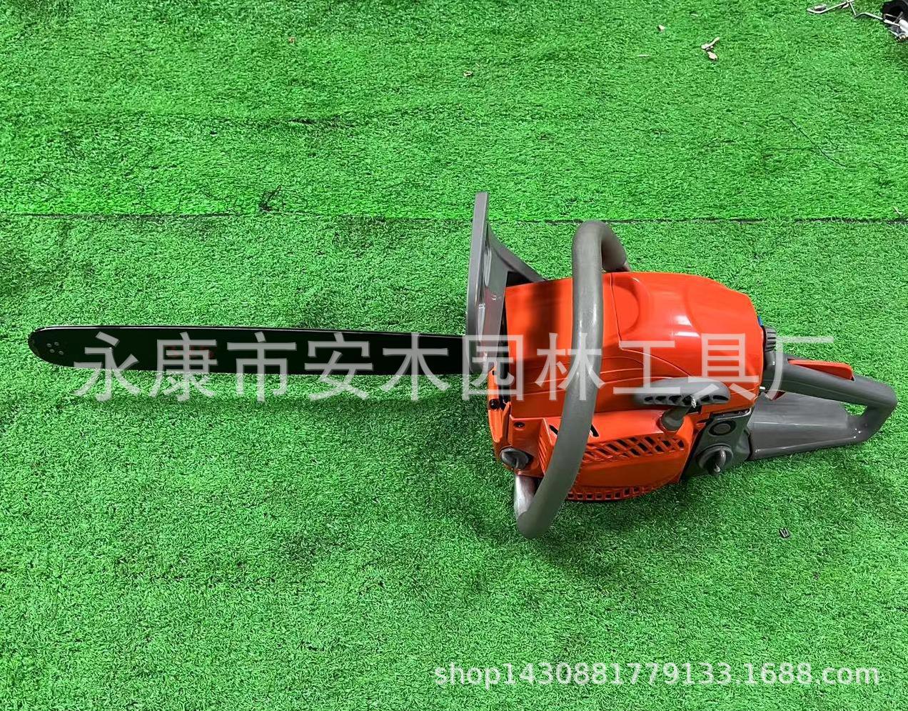 688汽油锯 伐木锯电链锯砍树机 大功率