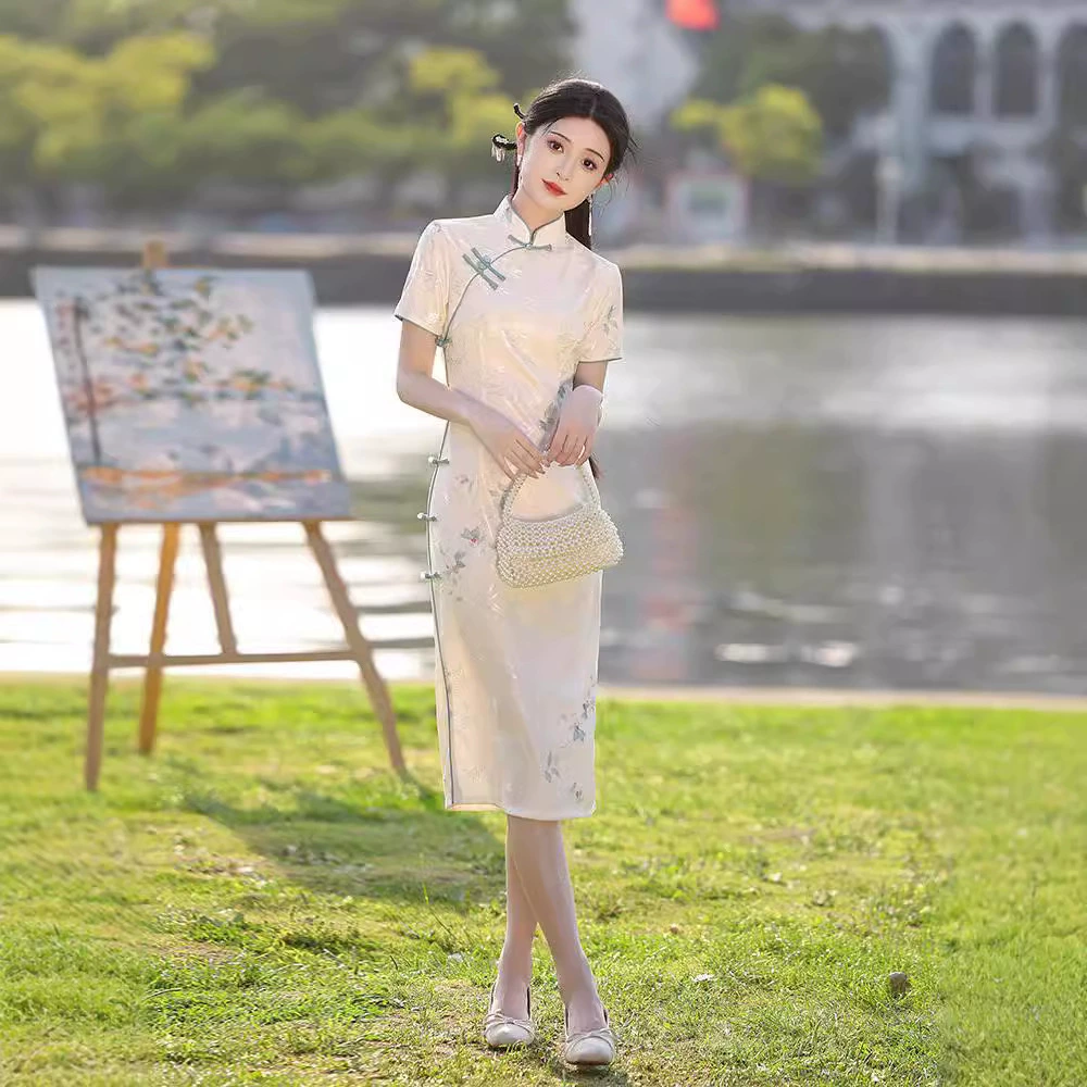 Cheongsam 2024 новая летняя улучшенная молодая девушка холодная и древняя новая китайская повседневная одежда