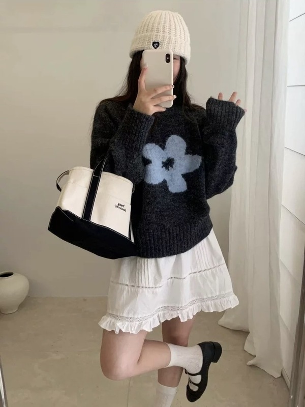 韩系圆领长袖毛衣女秋冬日系软糯甜美减龄花朵外穿内搭针织衫上衣|undefined