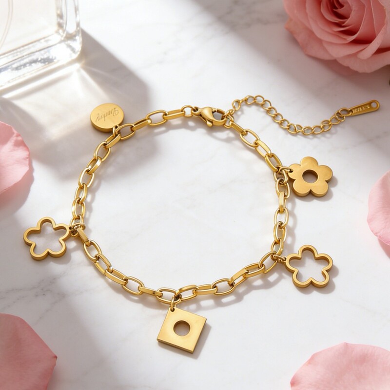 Cross-Border Hot-Selling Stainless Steel Geometric Bracelet, Light Luxury, High-End, Exquisite and Versatile Titanium Steel Flower Bracelet Jewelry Wholesale Cross-Border Hot-Selling Stainless Steel Geometric Bracelet, Light Luxury, High-End, Exquisite and Versatile Titanium Steel Flower Bracelet Jewelry Wholesale
