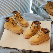 女童短靴秋冬新款儿童马丁靴洋气百搭小黄靴女宝中大童靴百搭皮靴