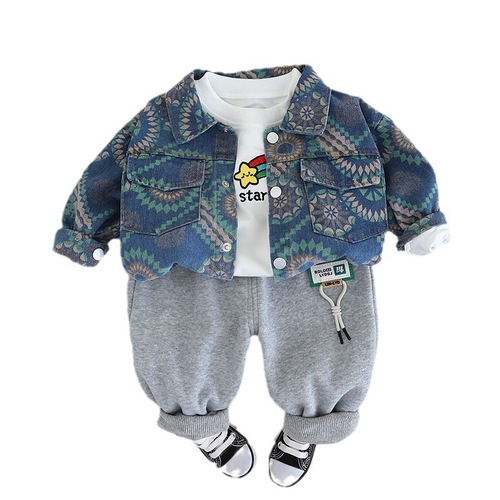 Casual Kids' Clothing : Boys' Spring/Fall Denim Three-Piece Set – Stylish New Denim Outfit for Babies