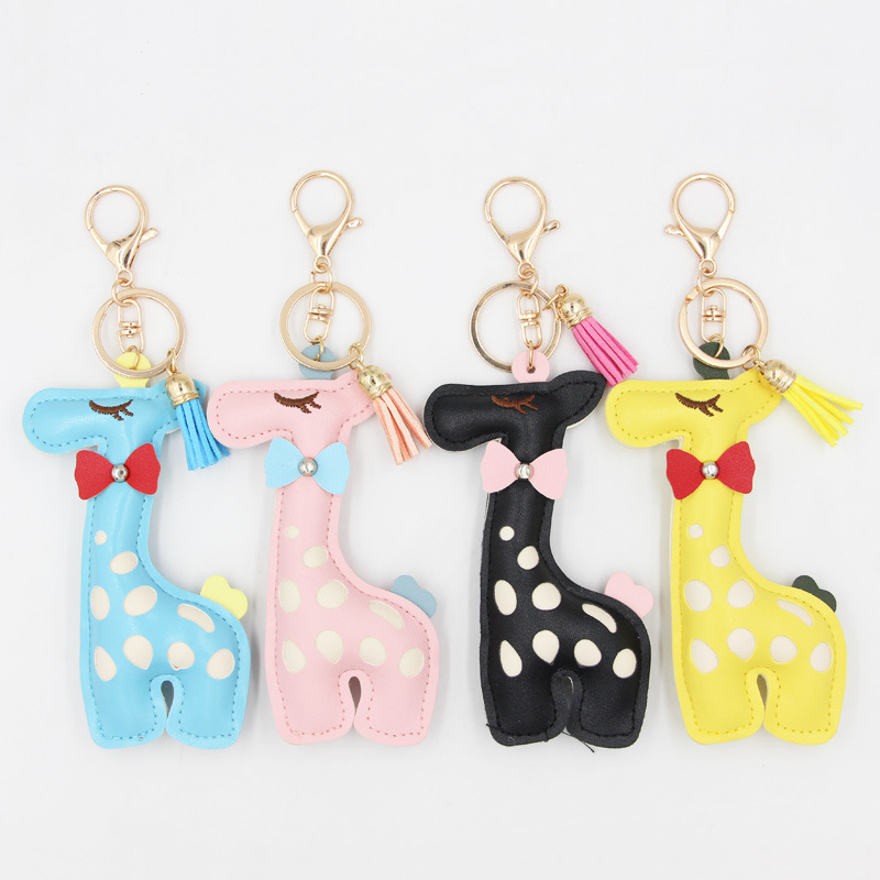 Fashion beautiful plum blossom giraffe pu key chain pendant bag pendant car pendant spot Fashion beautiful plum blossom giraffe pu key chain pendant bag pendant car pendant spot