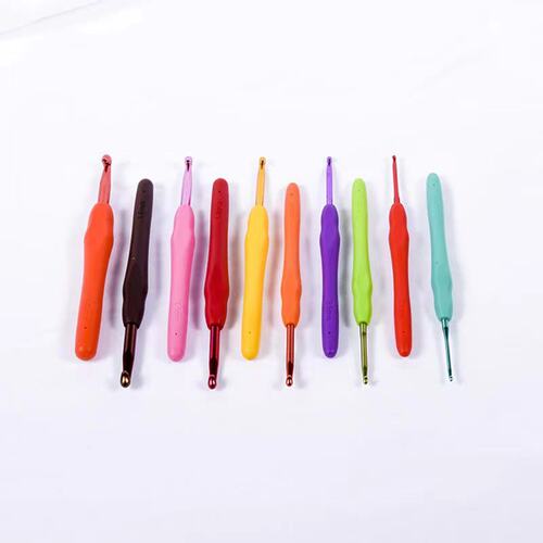  High-end New Wholesale Colorful Crochet Kit Single-headed Silicone Soft-handled Solid Crochet Needle Set for Embroidery