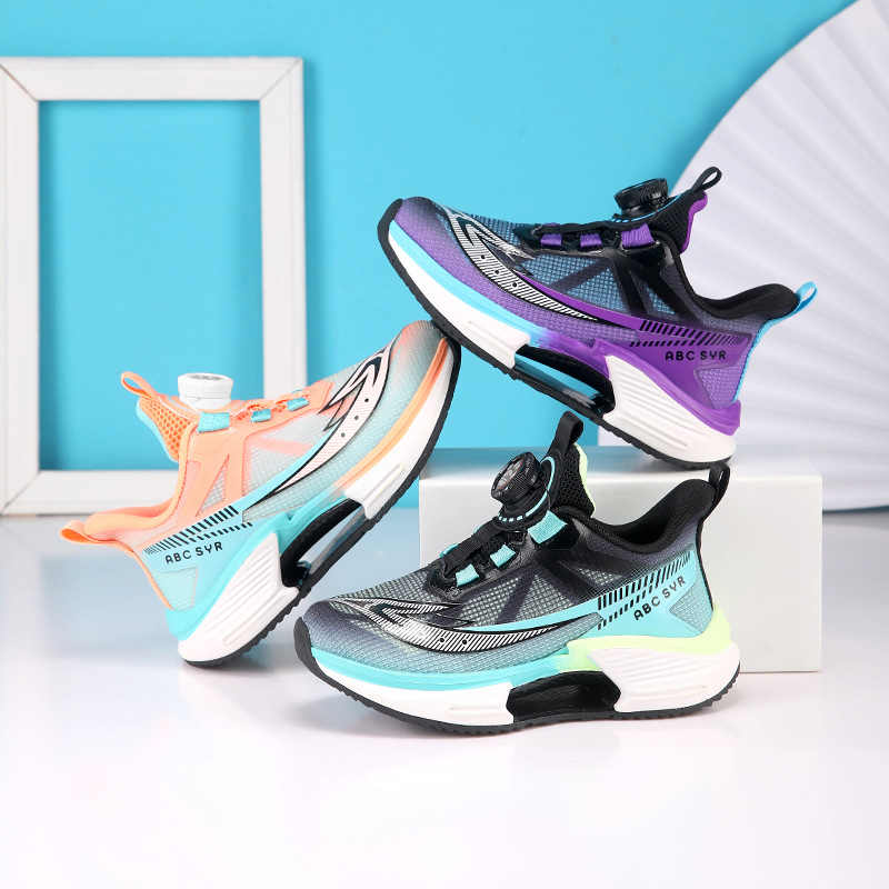 Zapatos para niños primavera-verano 2025 nuevos zapatos de corrida transpirables para niños zapatos casuales para niños mayores