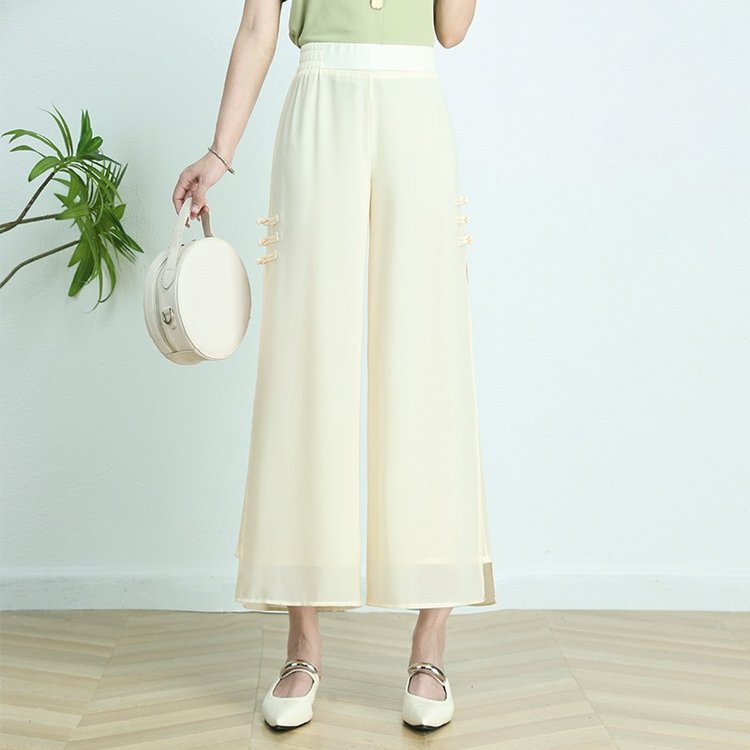 Spring Fashion Casual Pants for Women, Mom Style, Soft Fabric, Lightweight Feel, Suitable for Daily Commuting