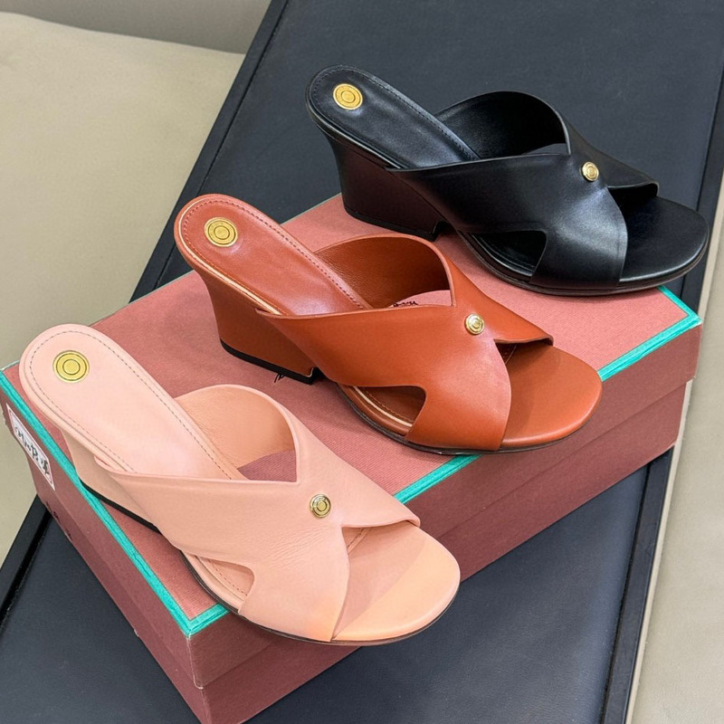 Lp Summer New Thick-Soled High-Heeled Women's Slippers Outdoor Fashion Non-Slip Wear-Resistant Genuine Leather Thick-Heeled Sandals Lp Summer New Thick-Soled High-Heeled Women's Slippers Outdoor Fashion Non-Slip Wear-Resistant Genuine Leather Thick-Heeled Sandals