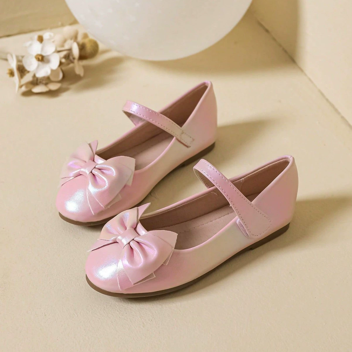 Трансграничная внешняя торговля сладкая академия ветра бант мягкая обувь принцессы модная дикая маленькая кожаная обувь плоская обувь для девочек