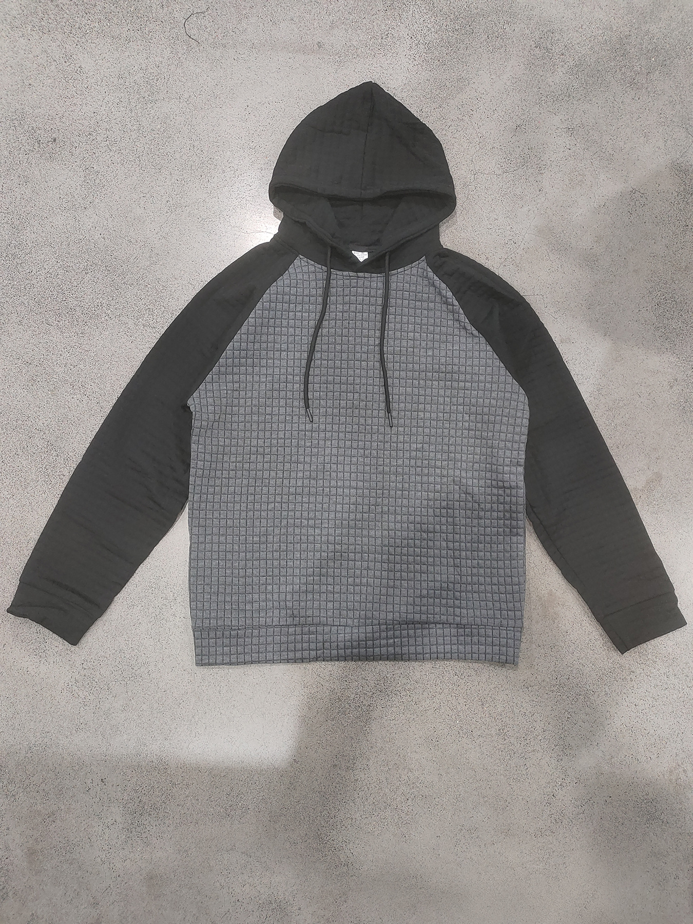 Schweres Kapuzensweatshirt mit Farbblockdesign für Herren, lockere Passform, Pullover mit Kordelzug für lässige Streetwear (Schwarz/Grau, Armeegrün/Beige)​_voghion.com