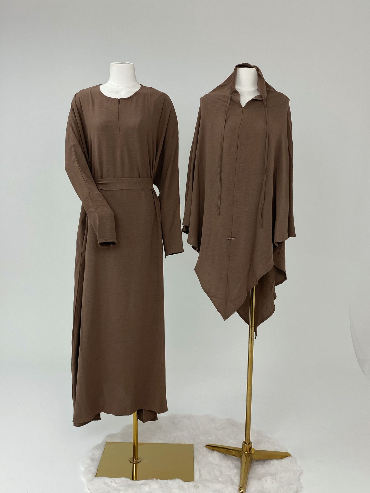 Women's Sophisticated Solid Color Long Dress Set Casual Elegant Two-Piece Maxi Dress Outfit_ecoleips.com
