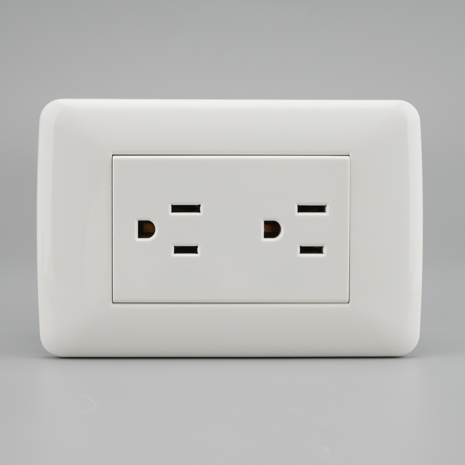 2024 Nuevo estándar estadounidense y europeo México Colombia Perú Venezuela lámpara eléctrica enchufe de pared