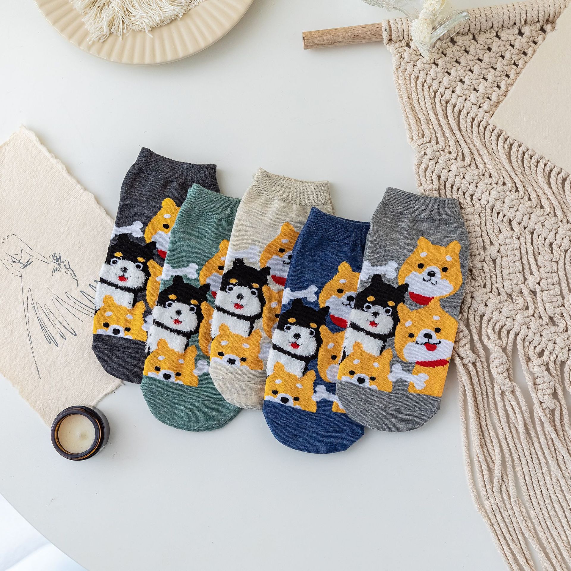 Primavera y verano nueva caricatura Comercio exterior Calcetines de barco de mujer estilo universitario boca baja calcetines invisibles ins estilo japonés calcetines cortos de moda