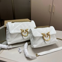 P家奥莱の新型ツバメの枕のカバンの経典の復古の金属のファッションの肩の斜めなショルダーのチェーンの泡芙の女性のカバン