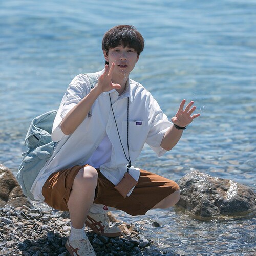 Japanese-style youth short-sleeve shirt for boys, summer thin version, trendy brand, loose half-sleeve, cool punk-style work crew neck outerwear