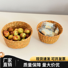 ��Ȼ���ݾ����ռ{���N�������ռ{�@С̖�A�����P�����s������