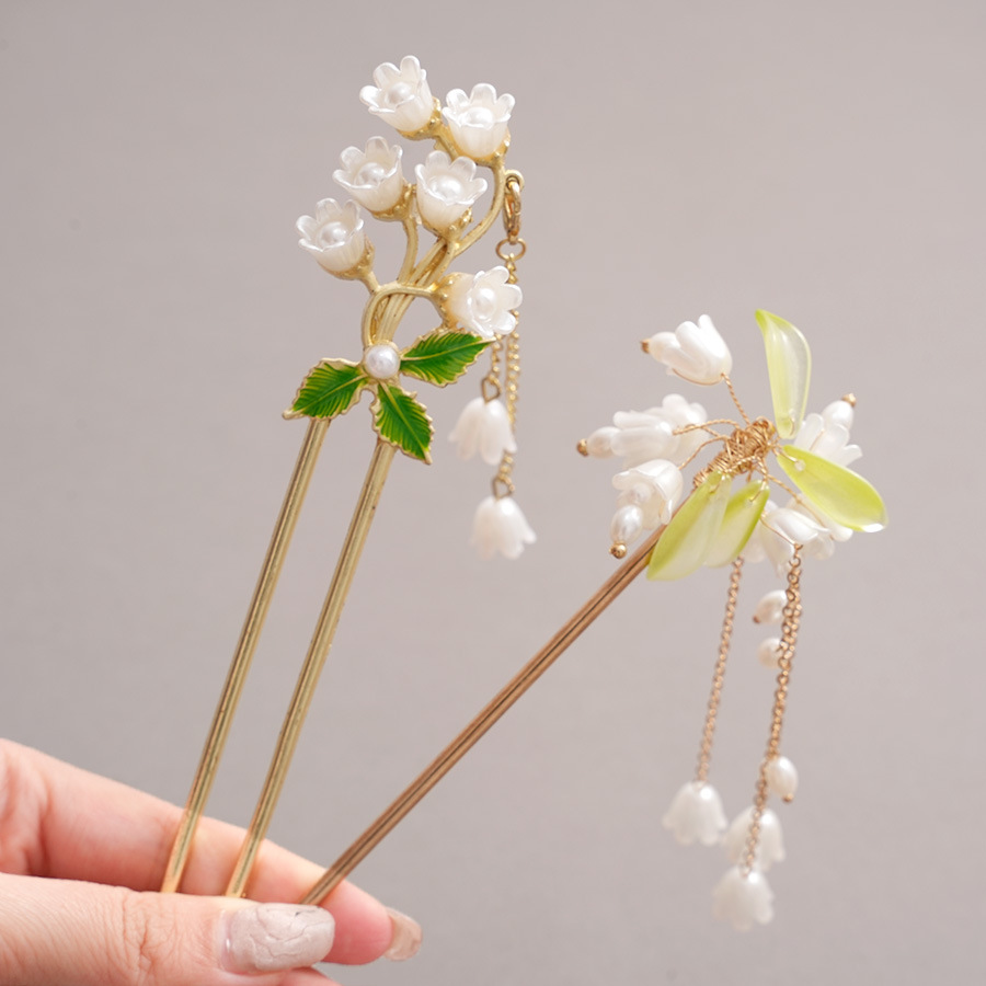30g Weight Hair Sticks Hair Accessories Type 1 Piece Quantity Tea Party, Street Occasion Imitation Pearl, Alloy Material Flower Pattern All Seasons Season Women's Gender Elegant, Classical Style Elegant Classical Women's Flower Imitation Pearl Alloy Hair Sticks 2