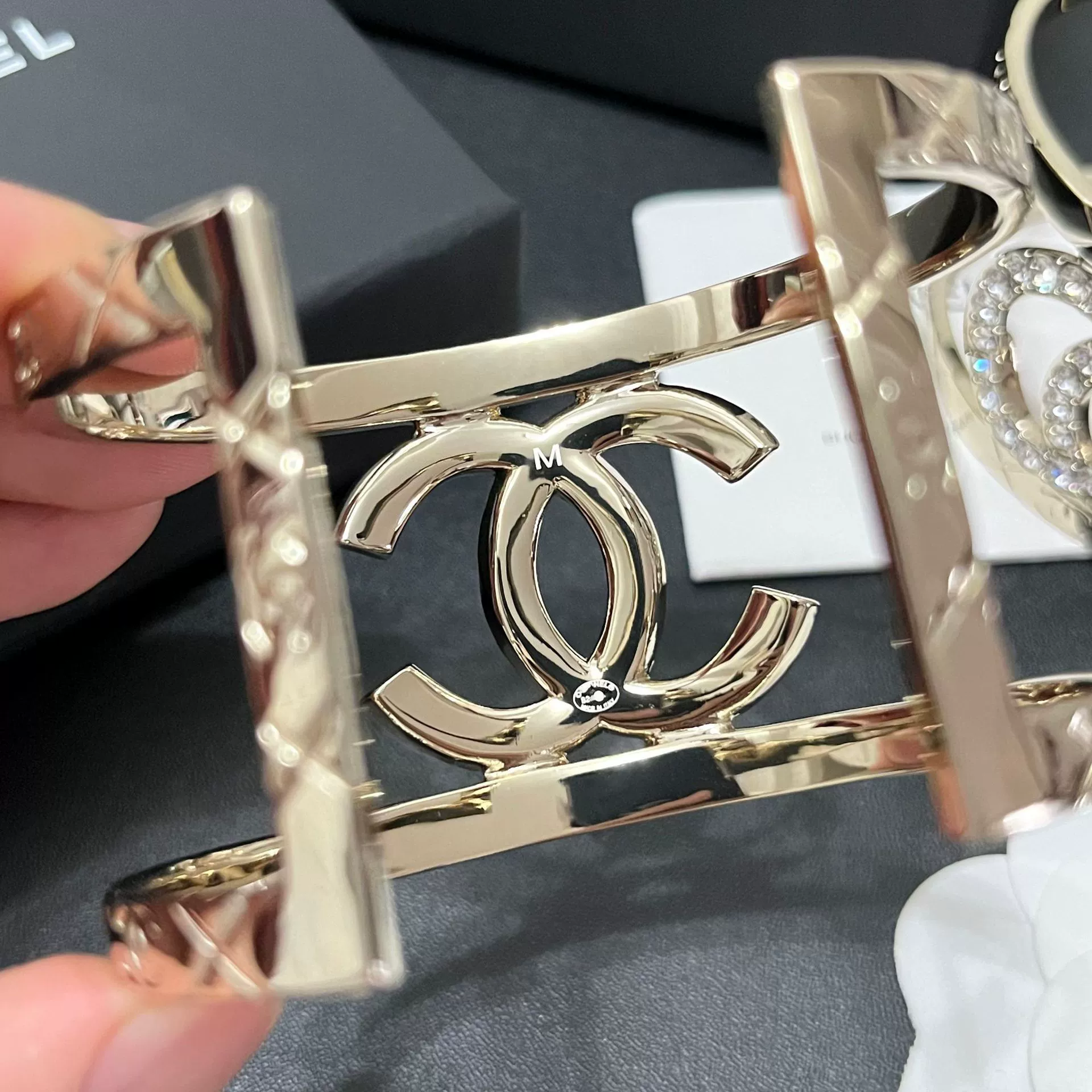 Xiaoxiang 25P пружина и лето новая diamond pattern двойной кристалл полный алмазная полая широкая версия открытая bracelet женский Crush высокийVersion браслет