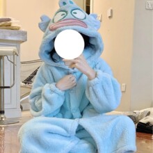 【鹿顶顶】小丑鱼卡通连帽睡衣女冬加厚珊瑚绒卡皮巴拉睡袍家居服