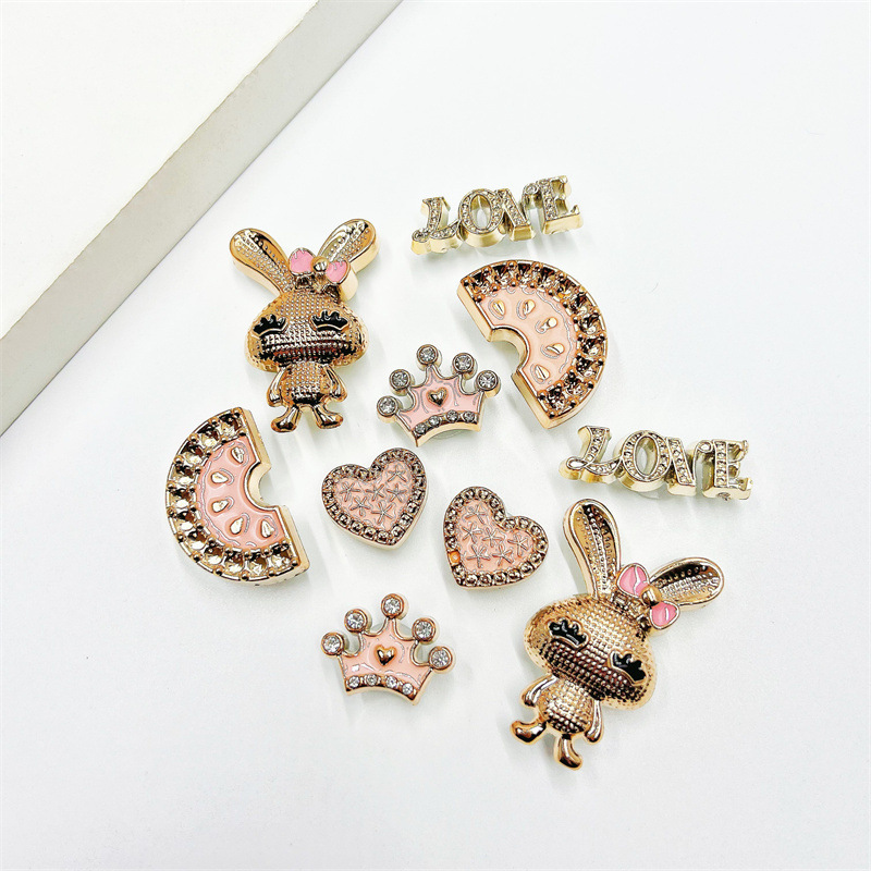 クロスボーダー 2025 下駄靴花装飾アクセサリー PVC ソフトプラスチック DIY 靴バックル卸売工場直接供給|undefined