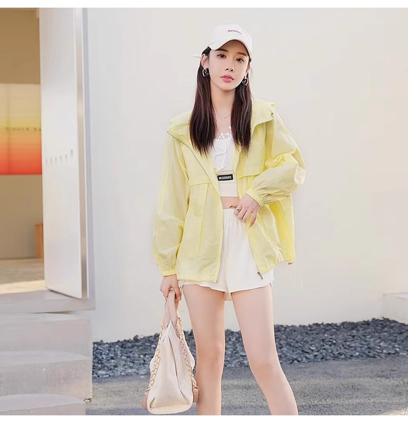 Áo chống nắng nữ dáng rộng có mũ, chất liệu mỏng nhẹ thoáng khí — Màu xanh lục nhạt chi tiết 26