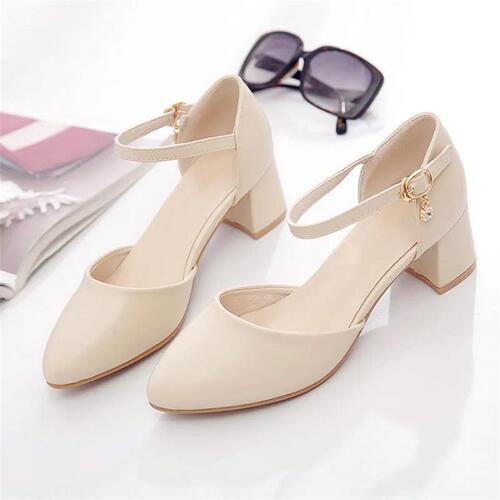 New summer square-headed one-button baotou sandals for women's summer matching skirt for work temperament middle-heeled single-layer shoes