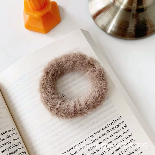 Brown plush hair tie (single)