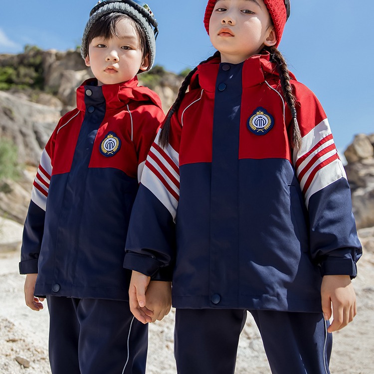 Trendy Playful Bear Kindergarten Uniforms: Spring, Autumn, and Winter Wear—Kids' Class Sets, Windproof Jackets, and Stylish 3-Piece School Outfits for Elementary & Middle School Students
