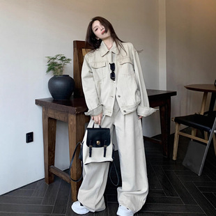 �nϵOOTD�\�����b2025Ů�＾���S���ɹ��b�L���וr�����ѝ�ɼ���