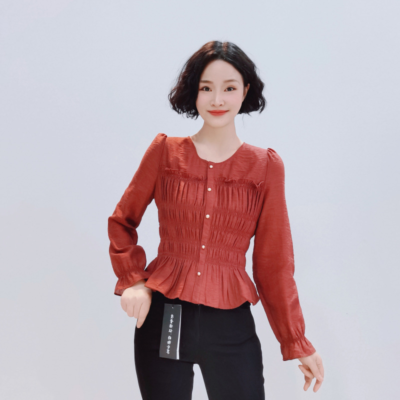 S017 Fashion Round Neck Ear Stitching Pleated Design Slim Look Foreign Style All-match Shirt JR