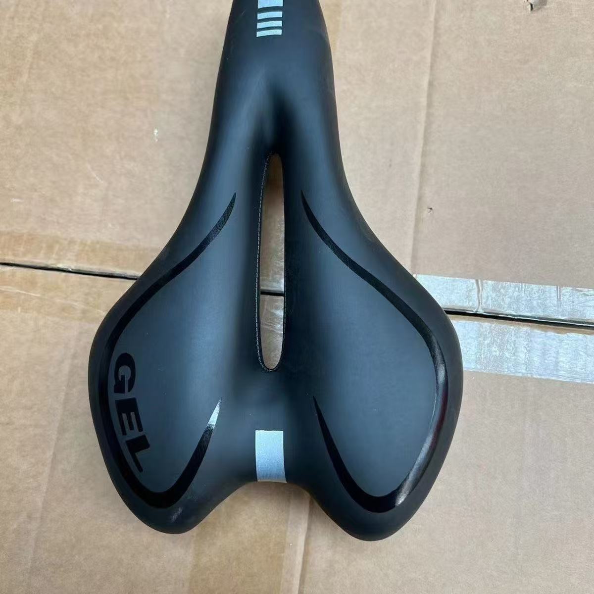 Transfronterizo mayorista de bicicleta de montaña asiento de asiento transpirable ultra suave agujero medio espesar cojín de bicicleta accesorios de bicicleta