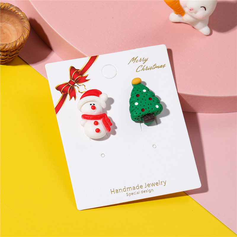 Cartoon Style Snowman Resin Kidu0027S Ear clips 1 Pair