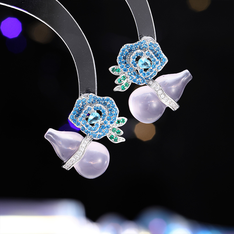 Small earrings